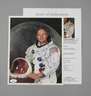 Neil Armstrong, Foto mit Autograph