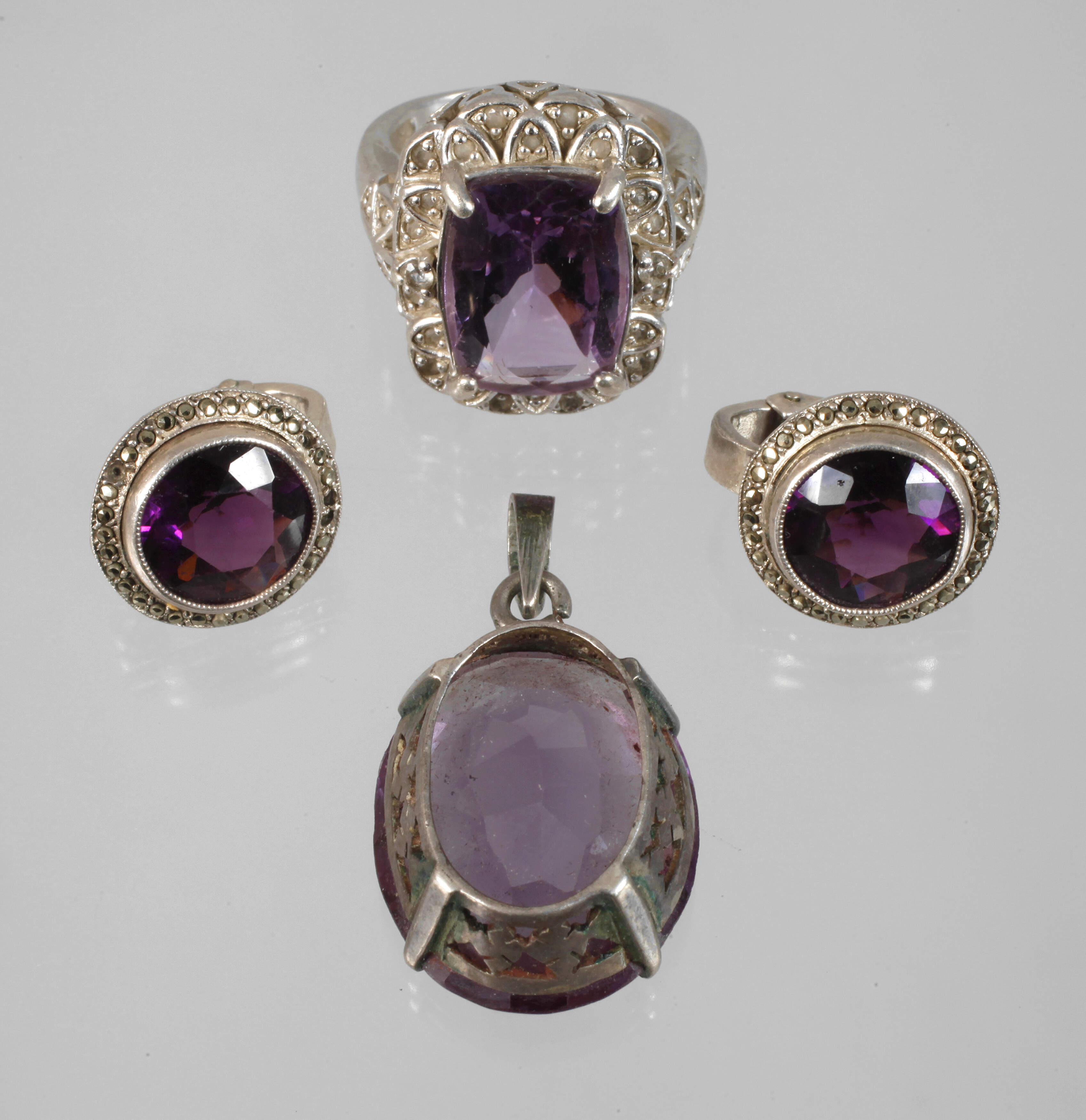 Konvolut Schmuck mit Amethysten