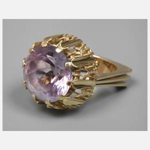 Goldring mit Amethyst