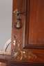 Jugendstil-Wandschrank