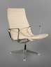 Charles & Ray Eames Sessel EA112