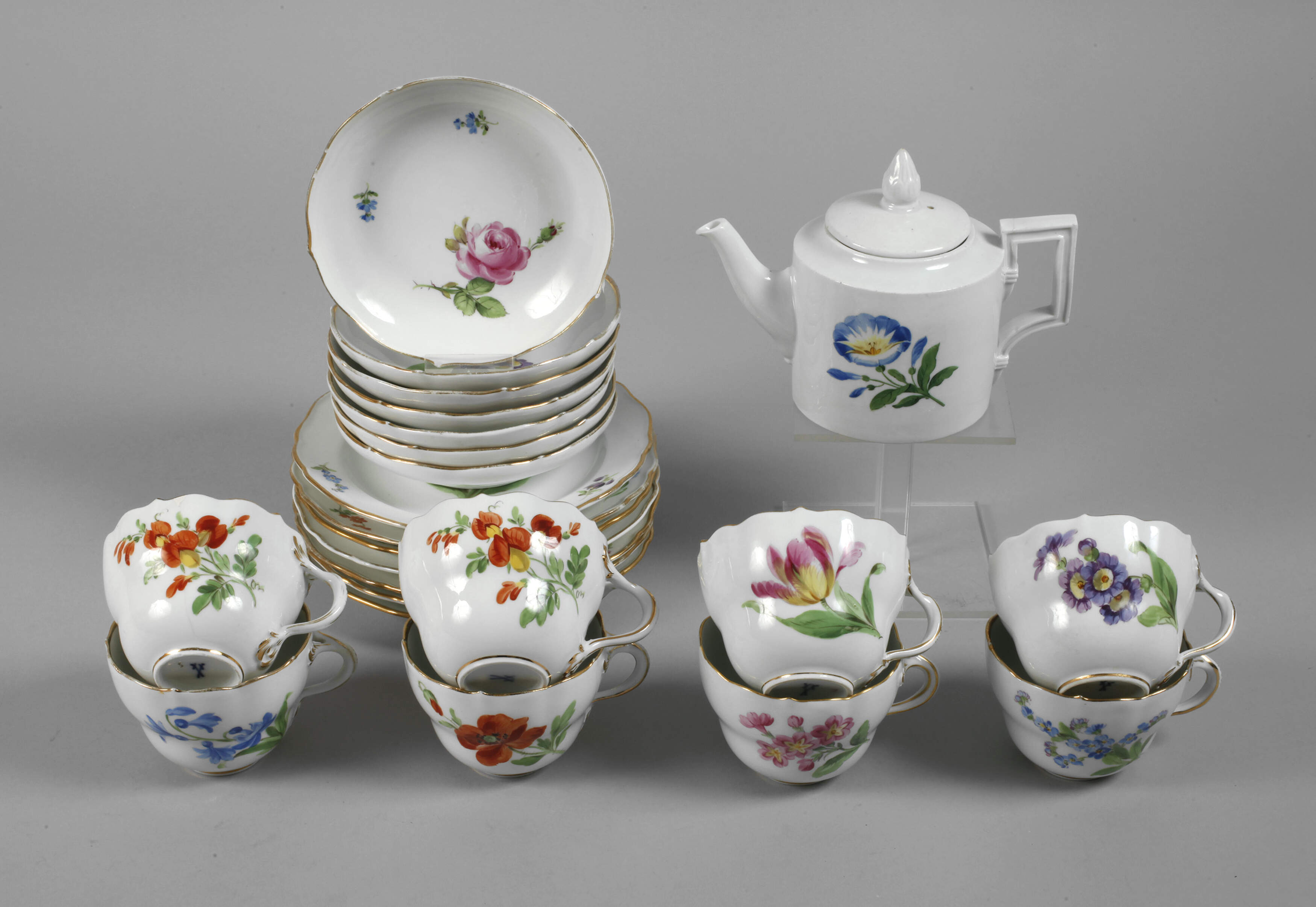 Meissen sieben Gedecke "Blume 1"