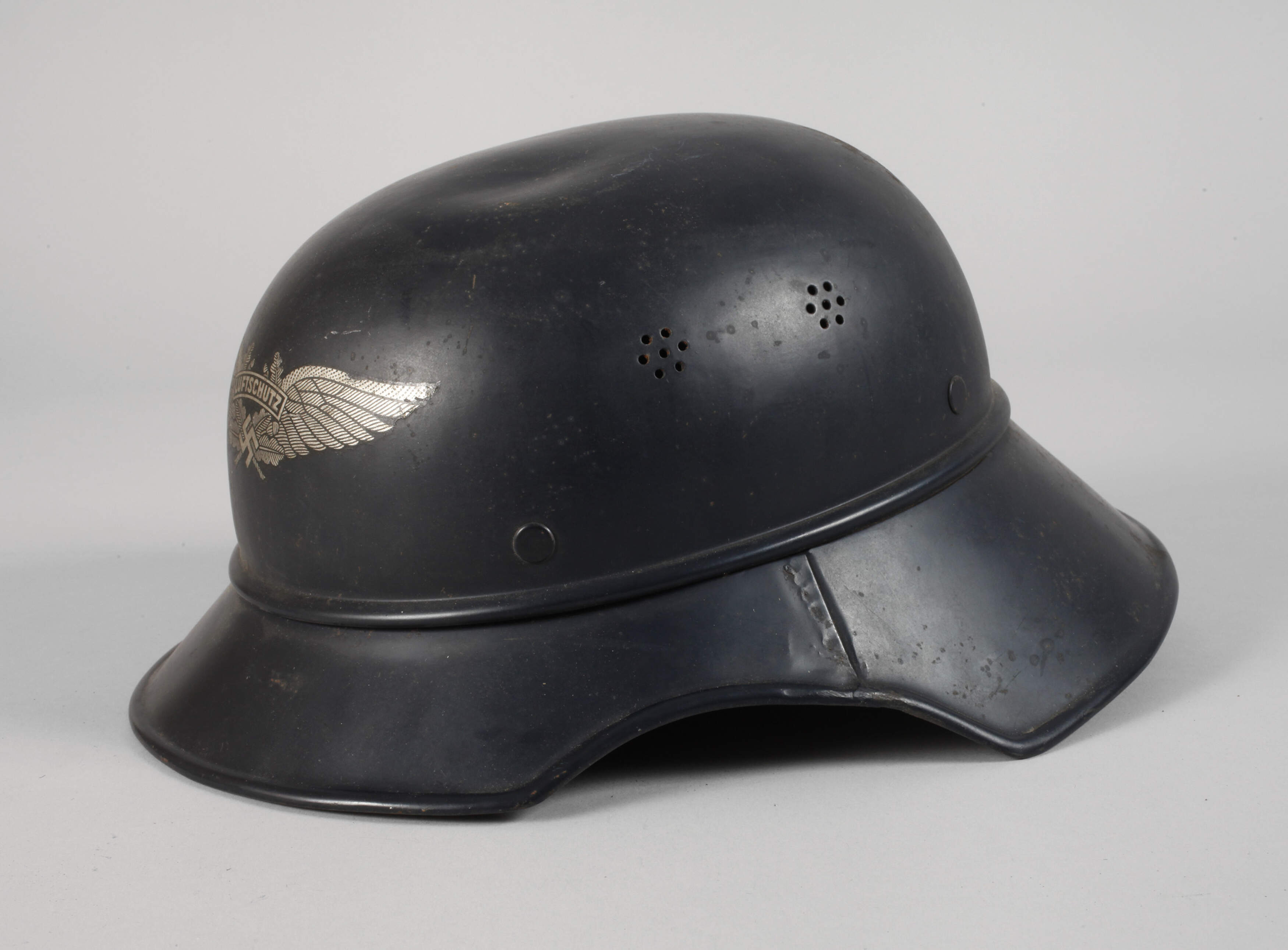 Luftschutzhelm 2. Weltkrieg