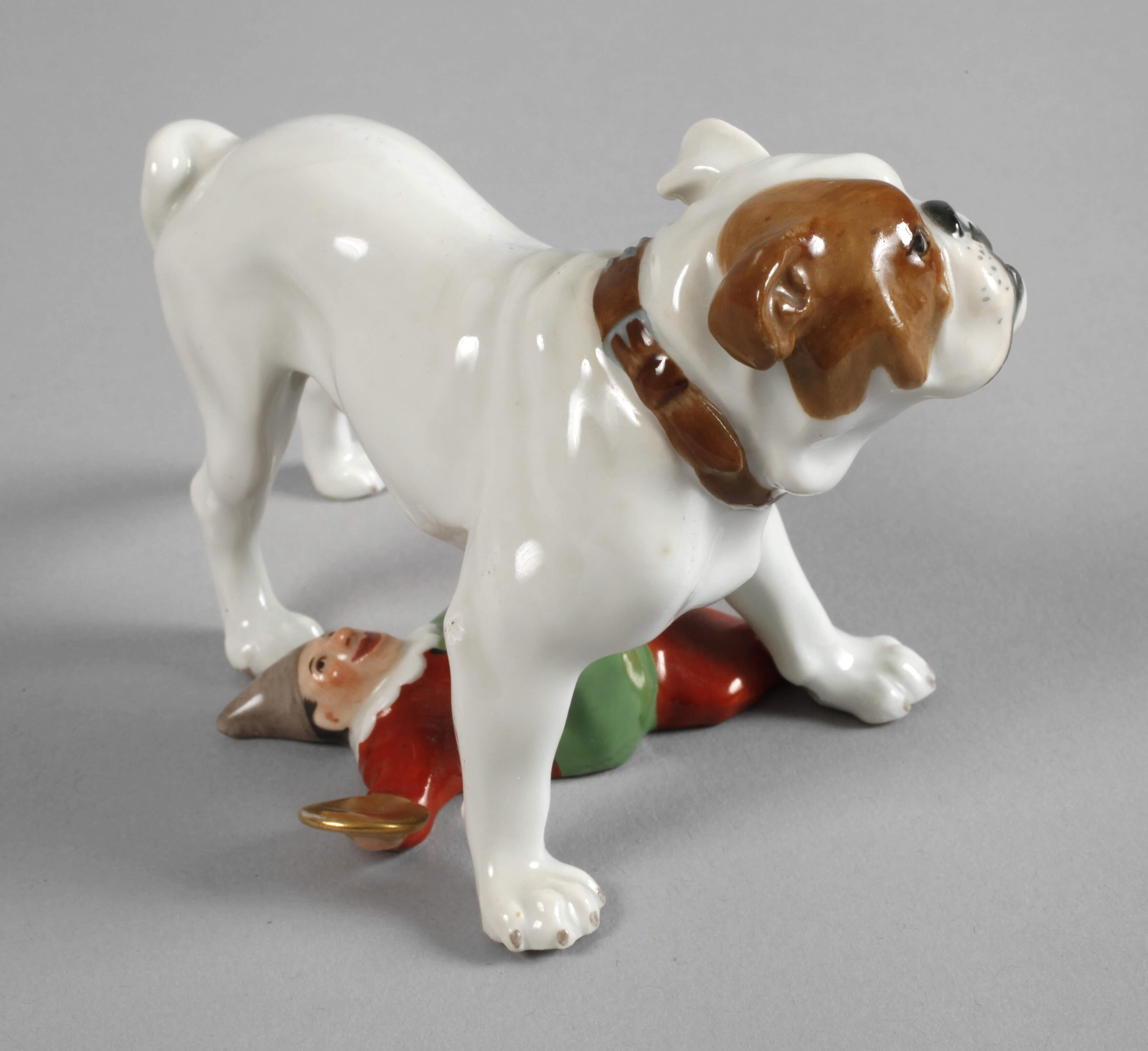 Meissen "Bulldogge mit Harlekin"