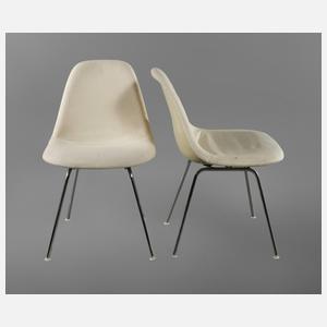 Zwei Stühle Herman Miller