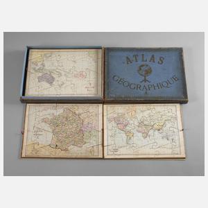 Französisches Puzzlespiel "Atlas Géographique"