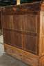 Barocker Pilasterschrank