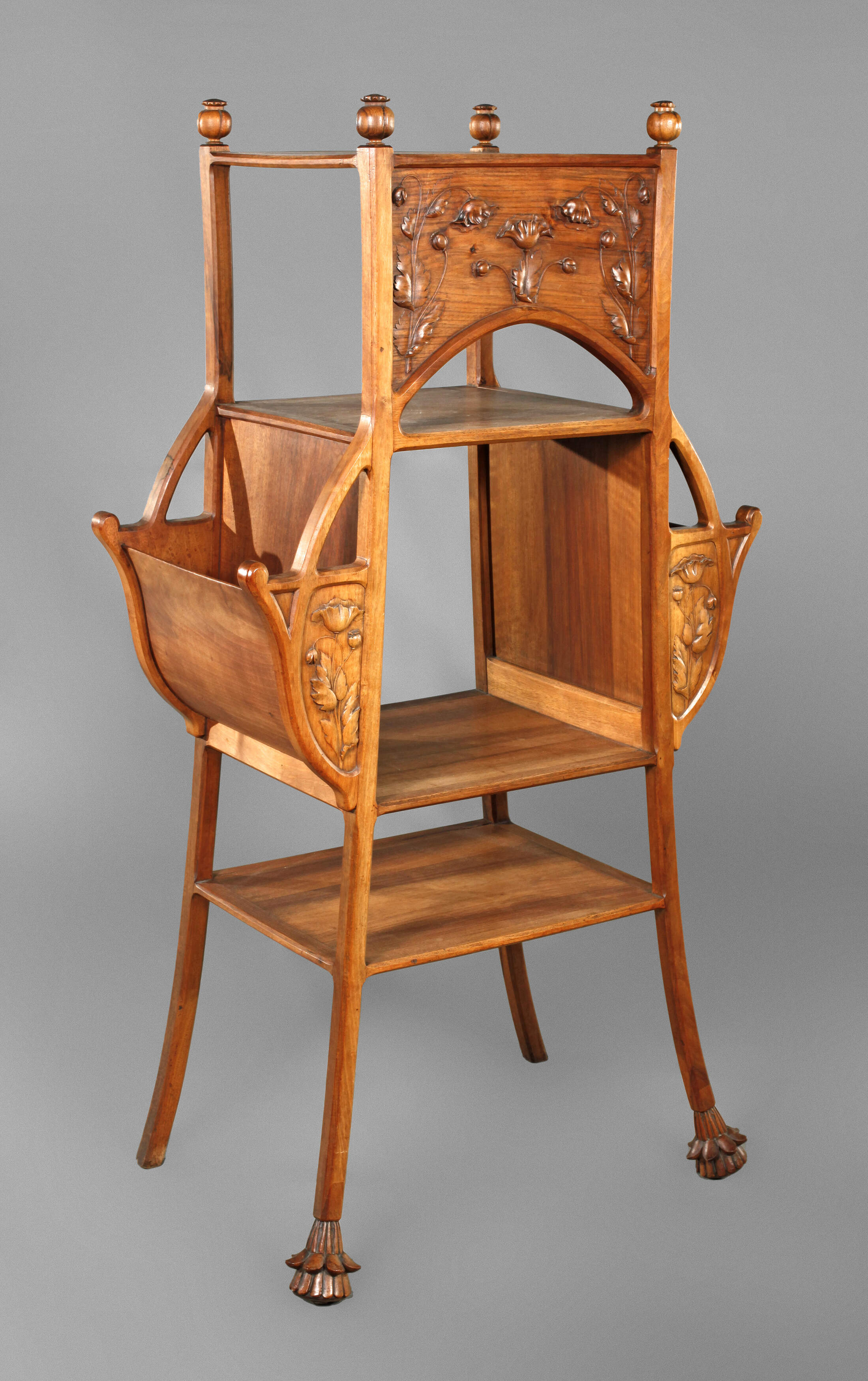 Etagere Art Nouveau