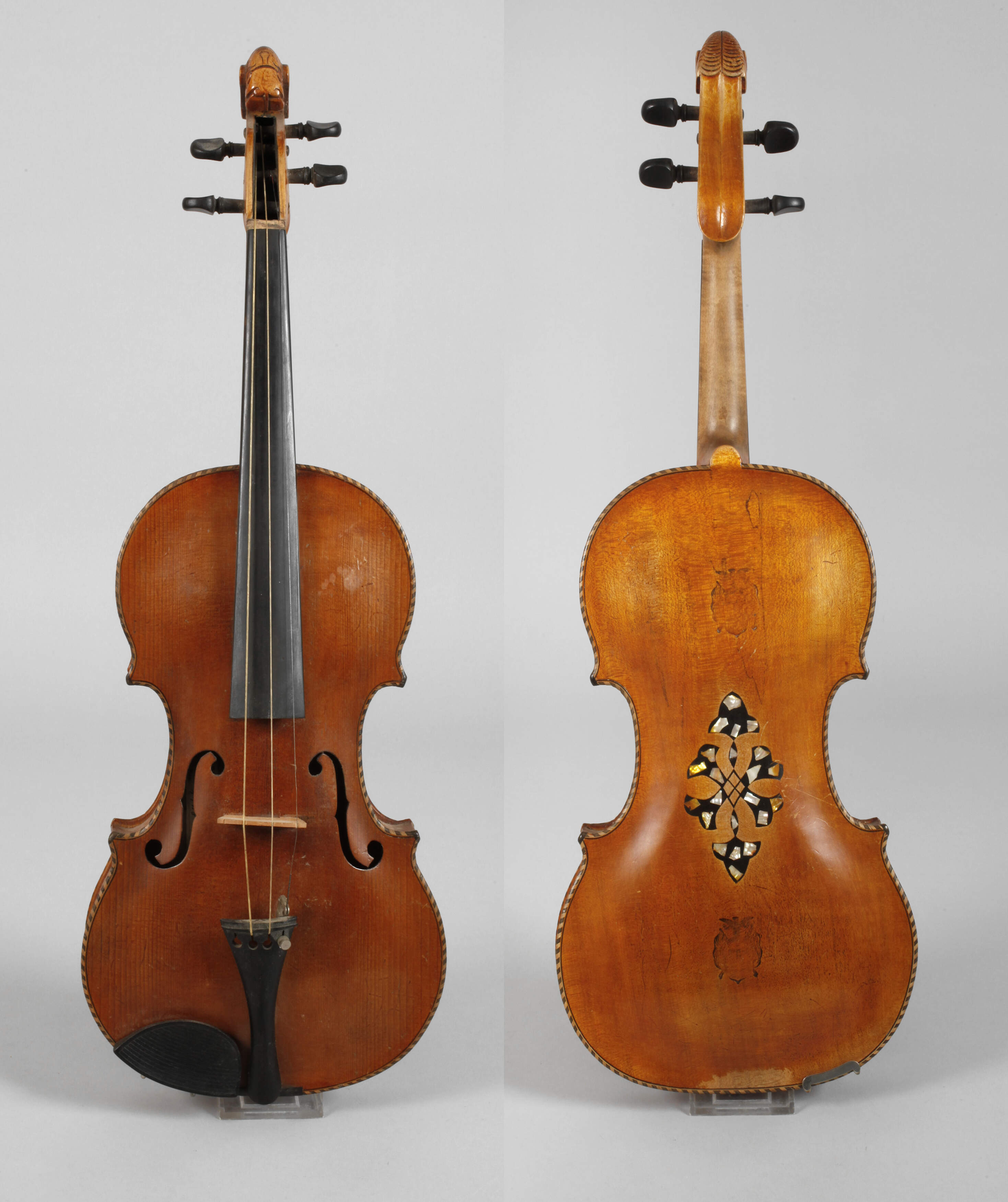 Violine im Etui