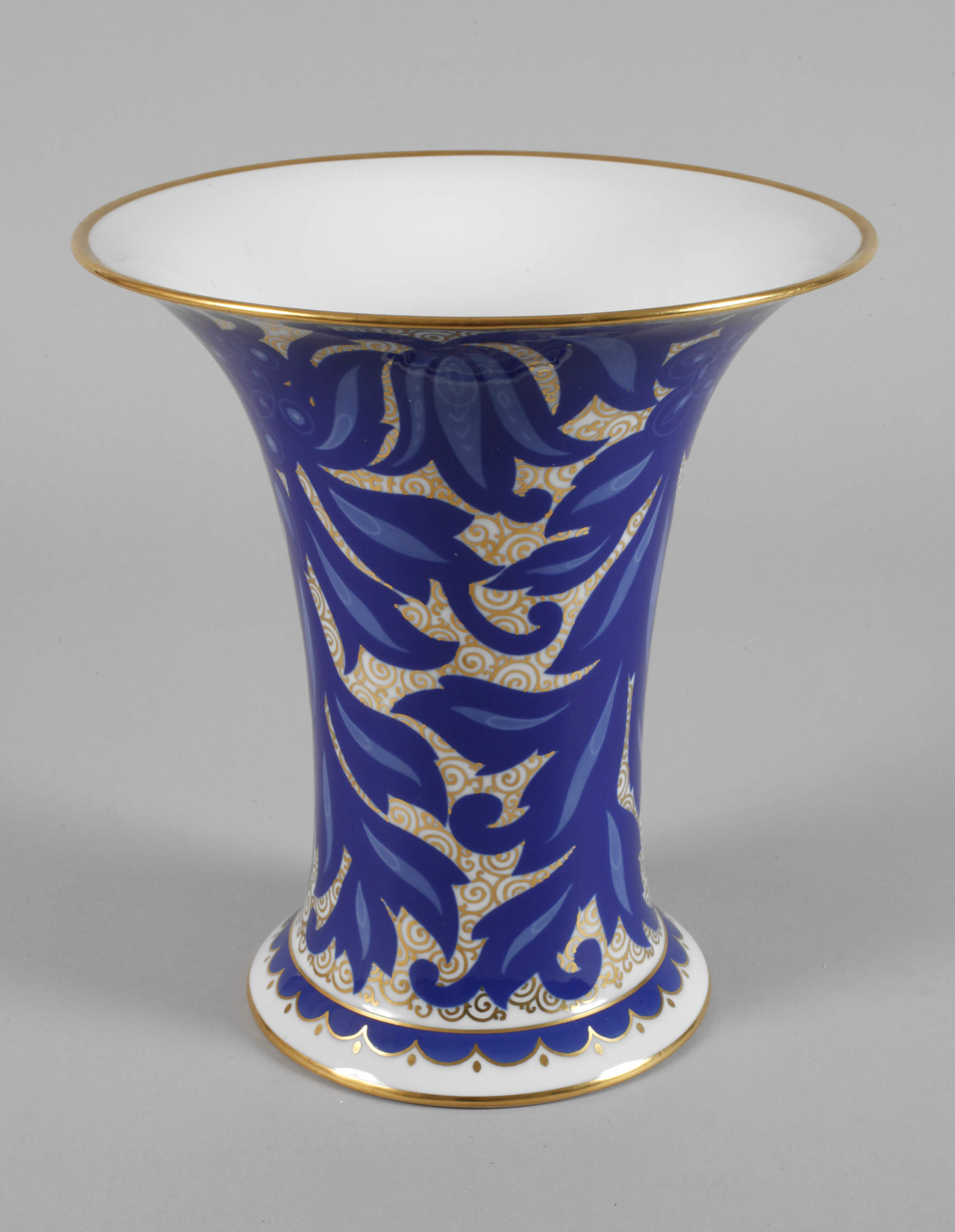 Rosenthal Trompetenvase "Rosari"